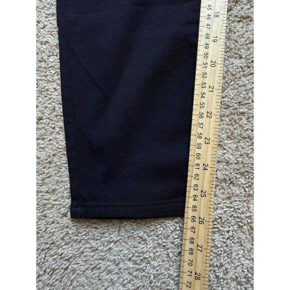 Signature Gold Levi Strauss Totally Shaping Pull On Skinny Black Womens 14 Short - Picture 10 of 11